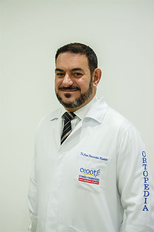 Dr. Caio F. Ruotolo